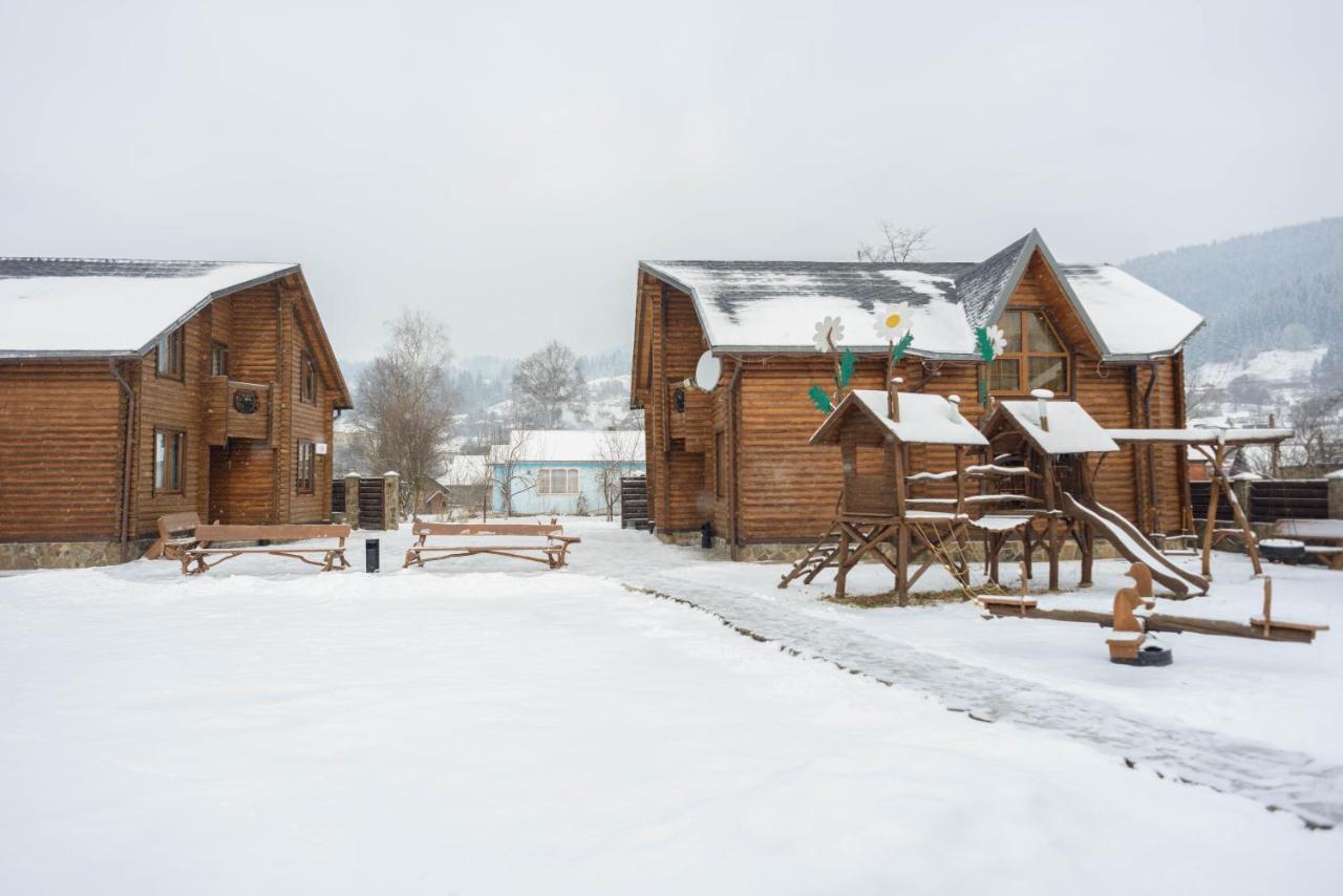 ורחובינה Hotel Gerdan Verkhovina מראה חיצוני תמונה