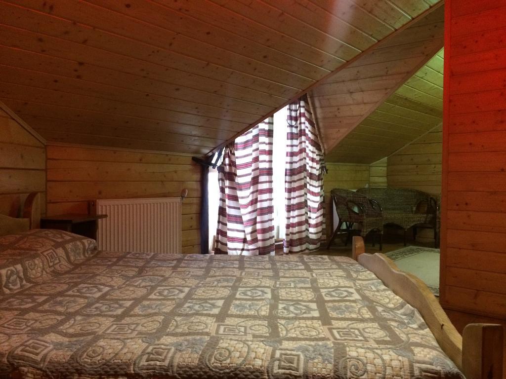 ורחובינה Hotel Gerdan Verkhovina חדר תמונה
